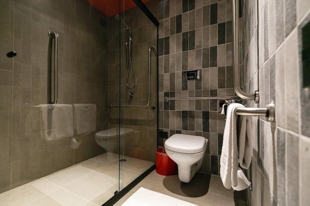 Ibis Curitiba Batel Hotell Eksteriør bilde