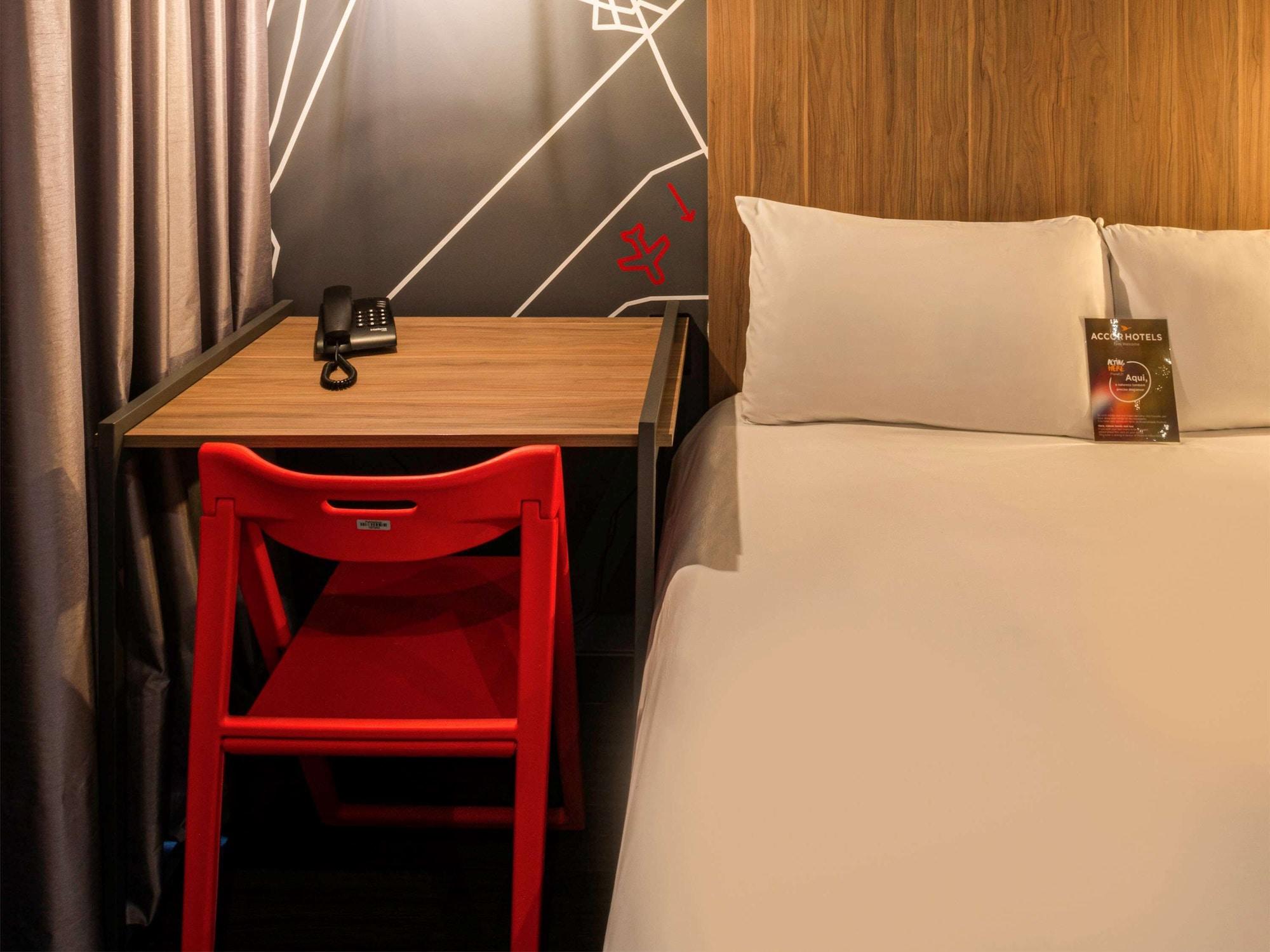 Ibis Curitiba Batel Hotell Eksteriør bilde
