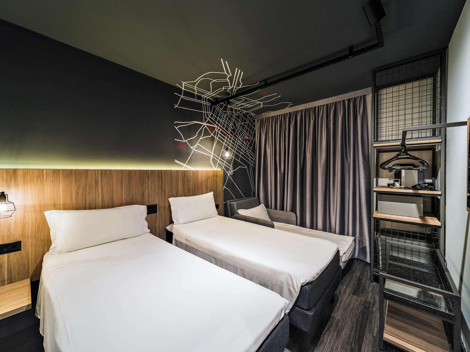 Ibis Curitiba Batel Hotell Eksteriør bilde
