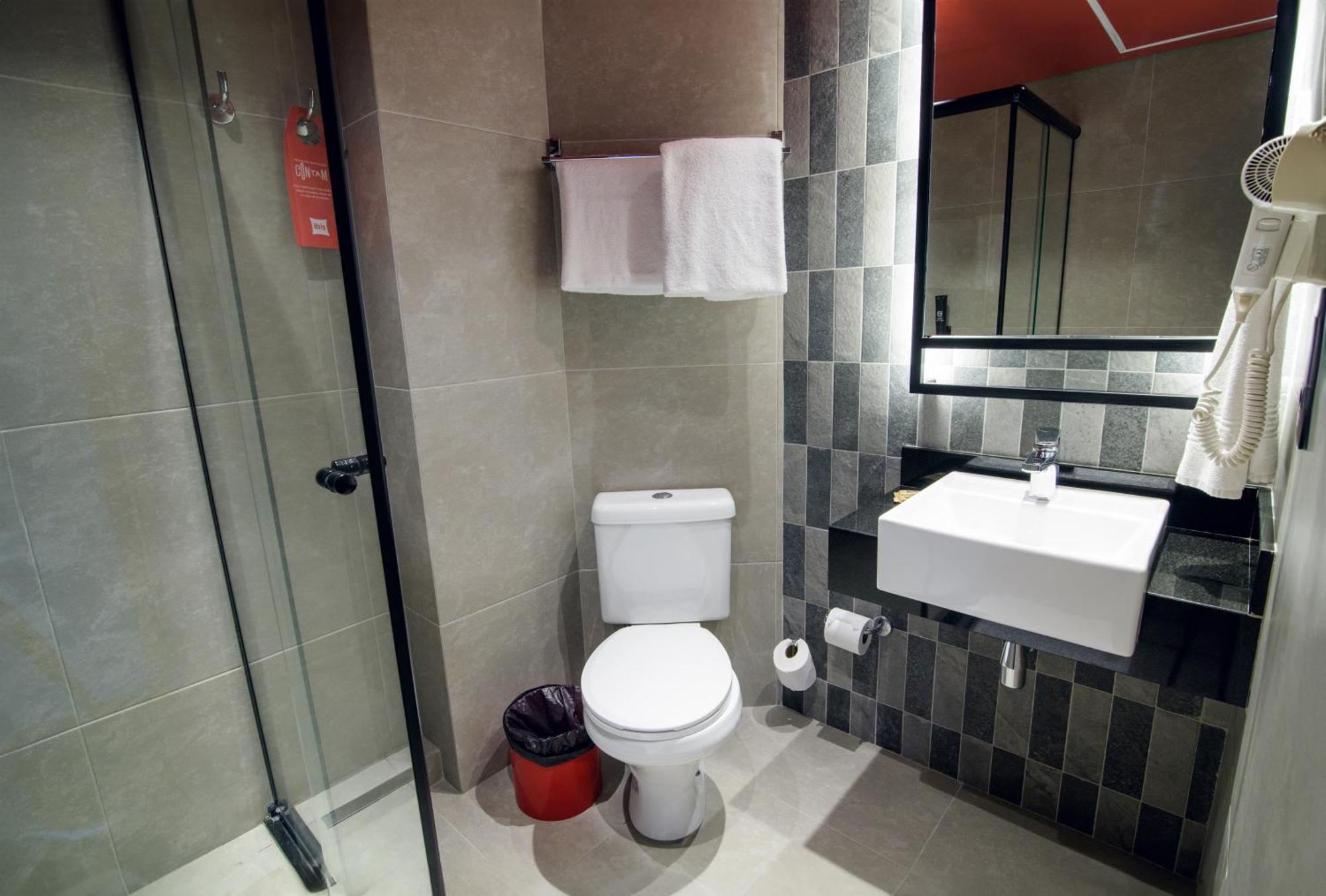 Ibis Curitiba Batel Hotell Eksteriør bilde